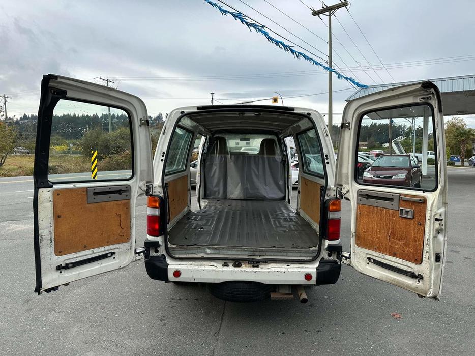 2003 Toyota Dyna display photo