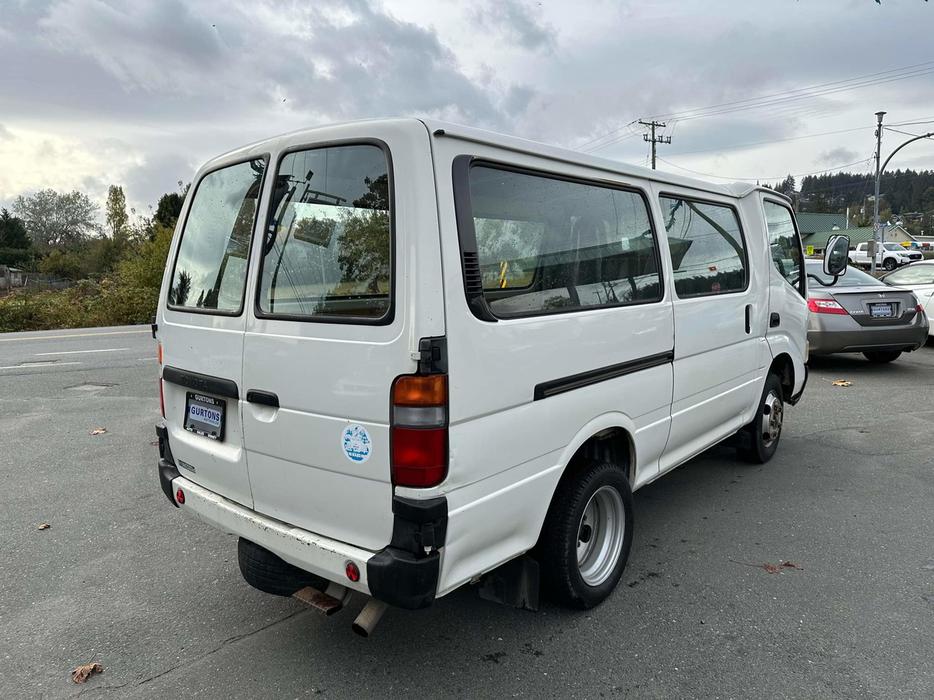 2003 Toyota Dyna display photo