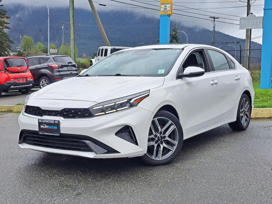 2023 Kia Forte - Moonroof, Heated Seats, Backup Camera display photo