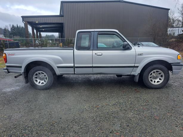 2003 Mazda B3000 image 5