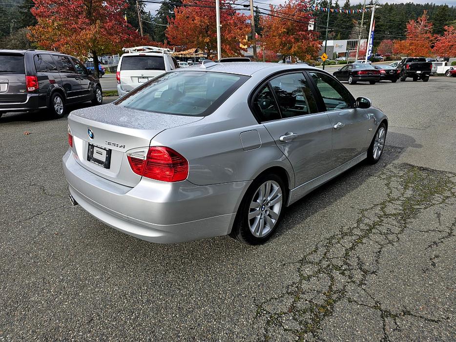 2007 BMW  328xi display photo