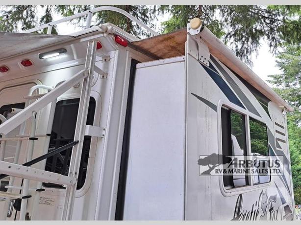 Used 2016 Northwood Arctic Fox Camper 811 Wet Bath image 5