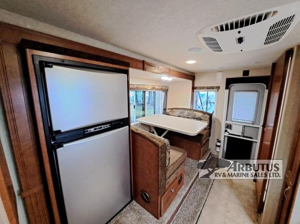 Used 2016 Northwood Arctic Fox Camper 811 Wet Bath image 7