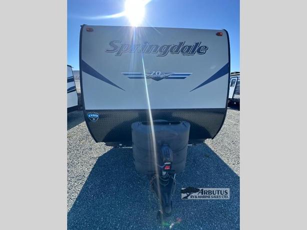 Used 2019 Keystone RV Springdale 202QBWE image 3