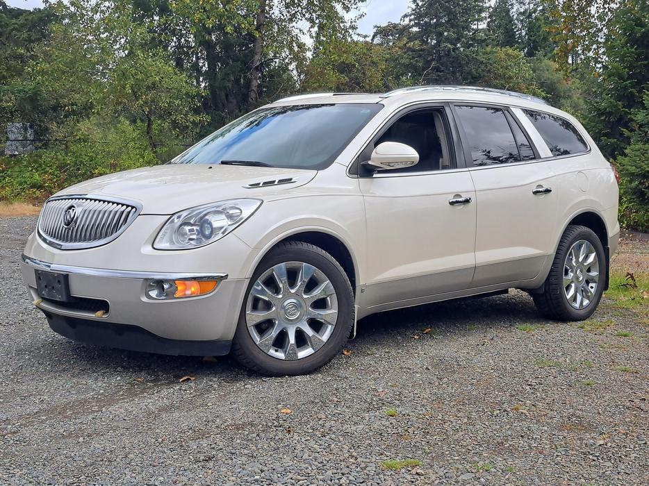 2010 Buick Enclave - Wholesale display photo