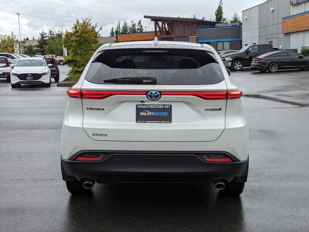 2021 Toyota Venza LE - No Accidents, Hybrid, AWD image 7