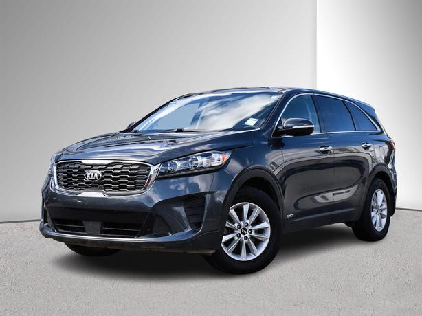 2020 Kia Sorento - Dual Climate Control, Heated Steering Wheel image 1