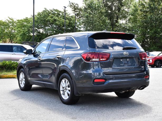 2020 Kia Sorento - Dual Climate Control, Heated Steering Wheel image 3