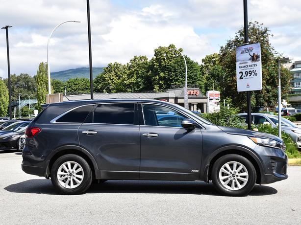 2020 Kia Sorento - Dual Climate Control, Heated Steering Wheel image 6