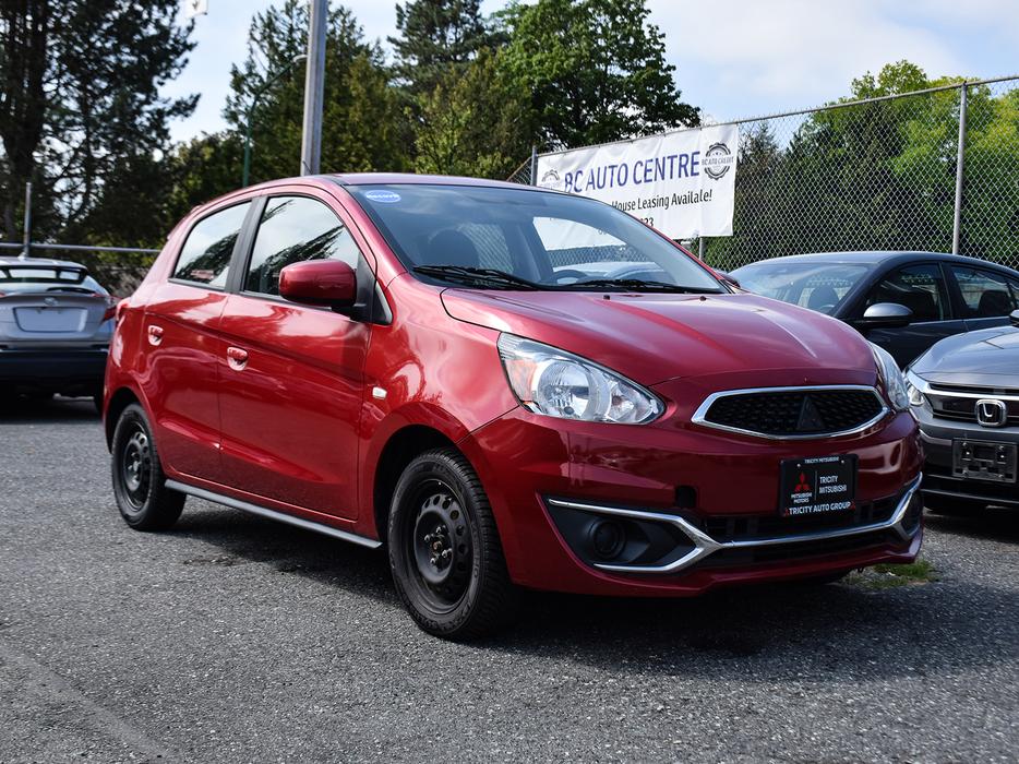 2018 Mitsubishi Mirage ES Plus - Air Conditioning, Apple CarPlay display photo