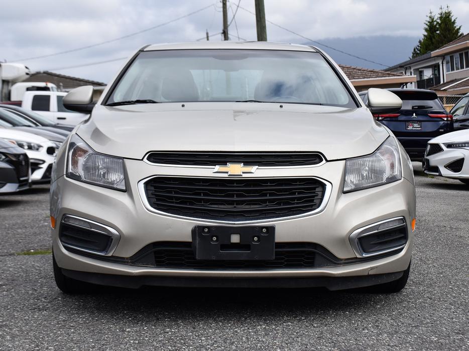 2016 Chevrolet Cruze LT - Heated Leather Seats, Sunroof, Backup Camera display photo