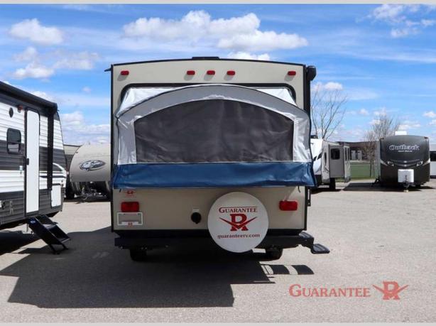 Used 2017 Keystone RV Bullet Crossfire 1650EX image 3