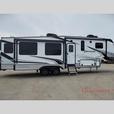 Used 2022 Prime Time RV Crusader 305RLP thumbnail image 5