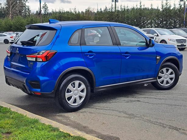2021 Mitsubishi RVR - Heated Seats, Back-Up Camera image 5