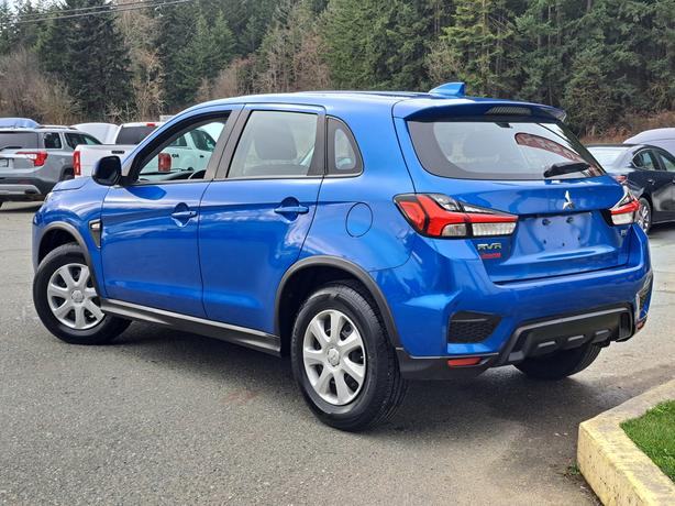 2021 Mitsubishi RVR - Heated Seats, Back-Up Camera image 8