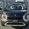 2024 Mitsubishi Outlander GT 4WD - 7 seater, Power Memory Seat & Navigation thumbnail image 3