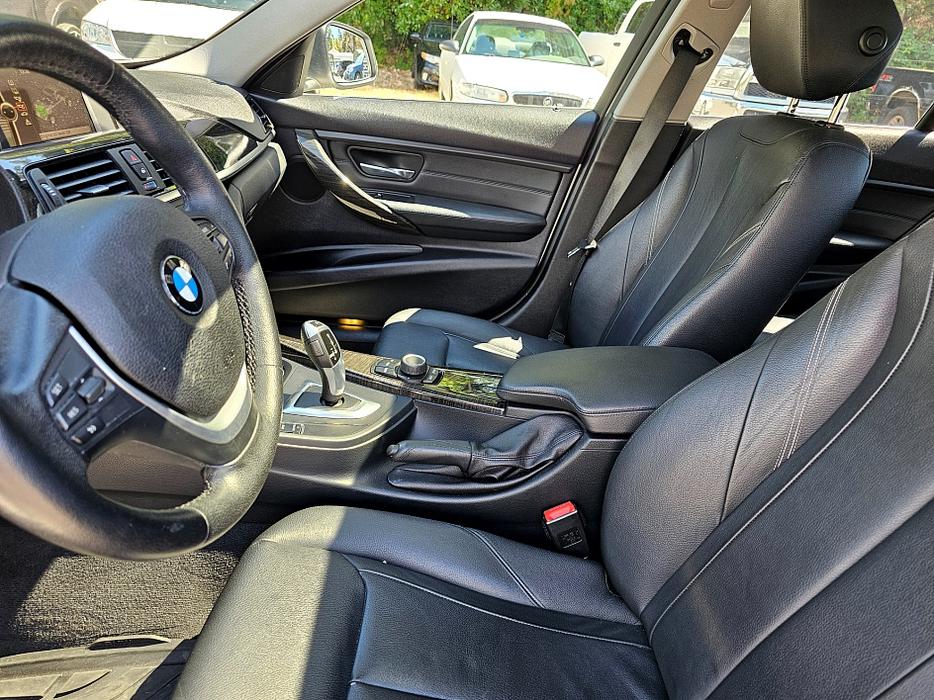 2013 BMW  328i xDrive 328i xdrive Premium display photo