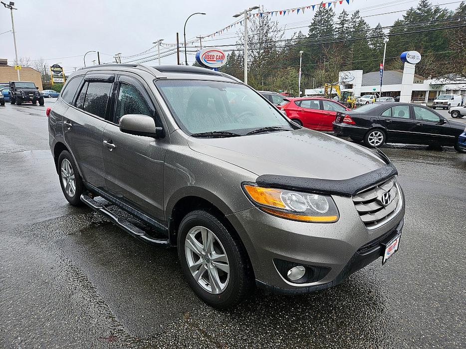 2011 Hyundai  Santa Fe GLS display photo