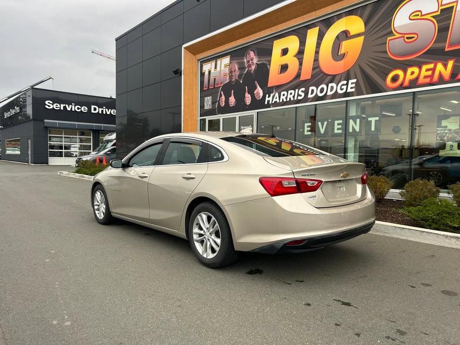 2016 Chevrolet Malibu LT | No Reported Accidents! display photo