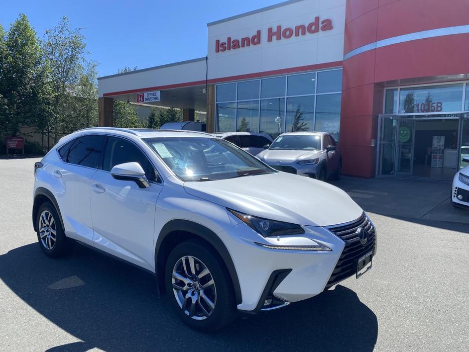 2019 Lexus NX 300 display photo