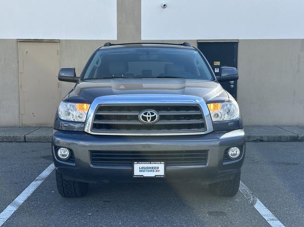 2011 Toyota Sequoia image 2