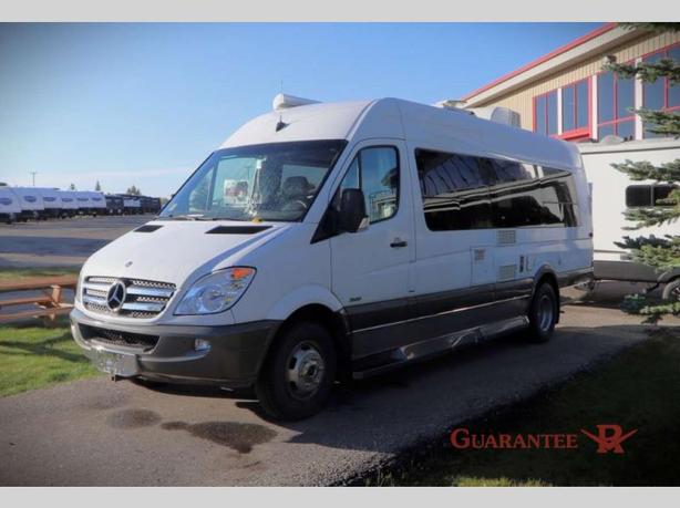 Used 2012 Winnebago ERA SPRINTER 70X image 3
