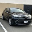 2022 Toyota C-HR thumbnail image 1