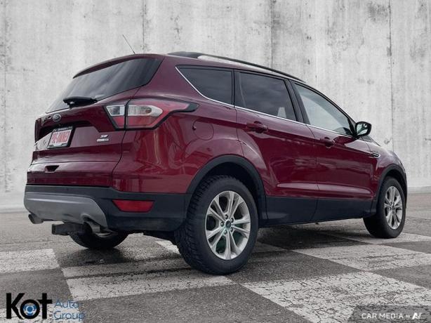 2017 Ford Escape SE | Heated Seats | Bluetooth | Power Mirrors image 5