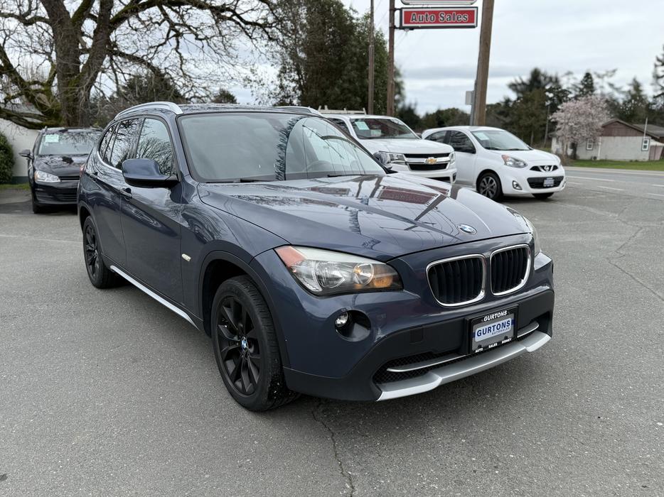 2012 BMW X1 display photo