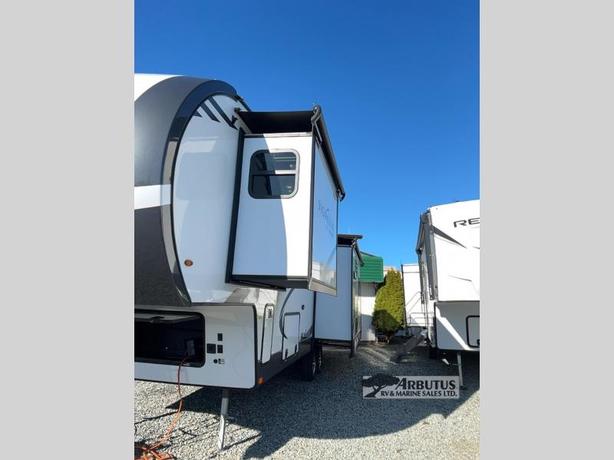 Used 2019 Forest River RV Rockwood 8299BS image 2