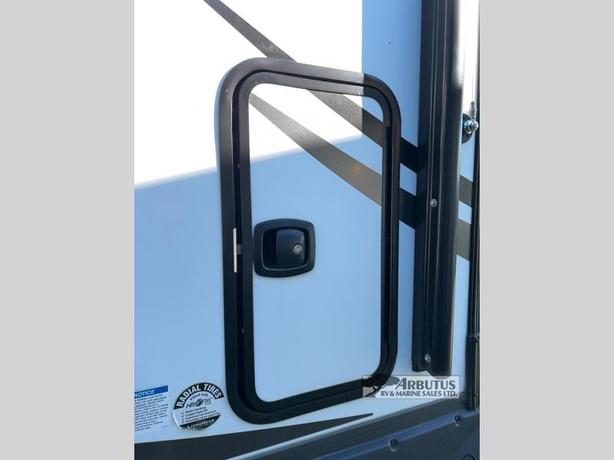 Used 2019 Forest River RV Rockwood 8299BS image 7