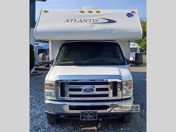 Used 2008 Holiday Rambler Atlantis M-121 image 2