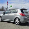 2010 Nissan Versa 5dr HB I4 CVT 1.8 SL thumbnail image 4