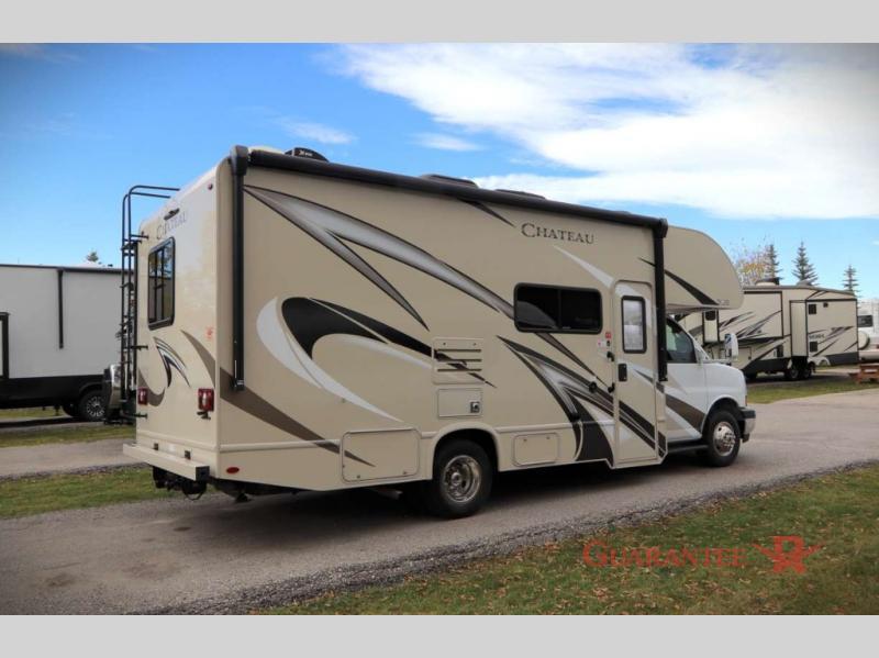 Used 2020 Thor Motor Coach Chateau 24F ( CHEVY ) display photo