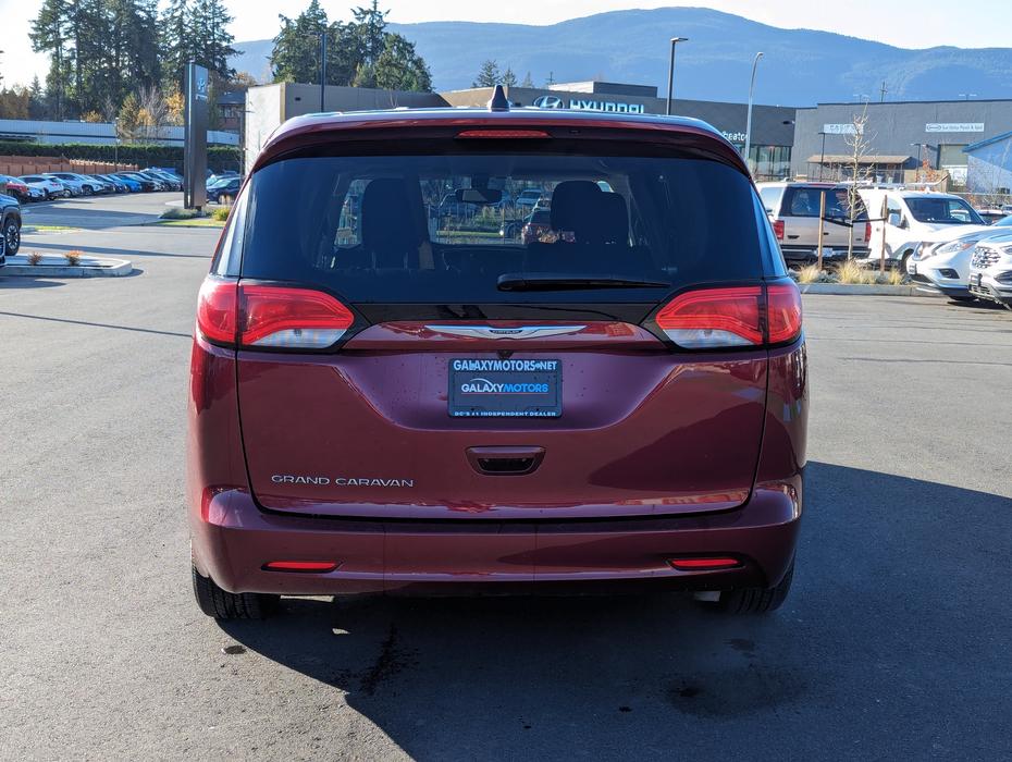 2022 Chrysler Grand Caravan SXT -  Power Doors, Remote Start, Heated Seats display photo