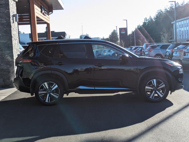 2022 Nissan Rogue SL - AWD, Heated Seats, Sunroof, NAV image 5