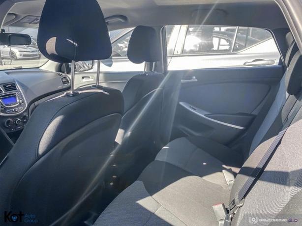 2013 Hyundai Accent GL - 4 BRAND NEW TIRES! image 8