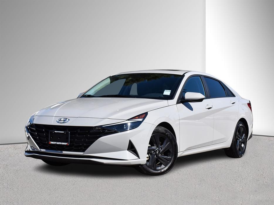 2023 Hyundai Elantra Preferred with Tech Package - Manager Demo, Navi display photo