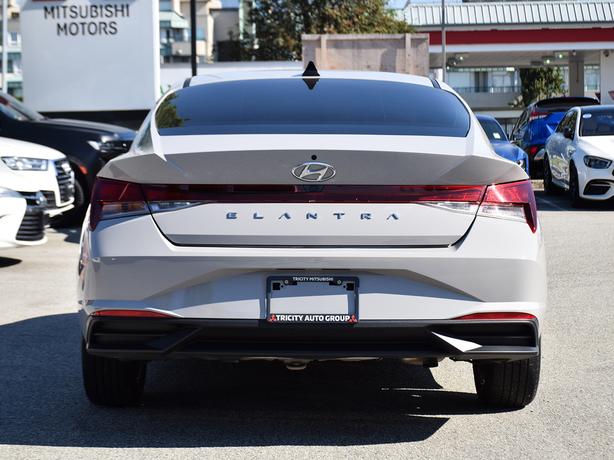2023 Hyundai Elantra Preferred with Tech Package - Manager Demo, Navi image 4