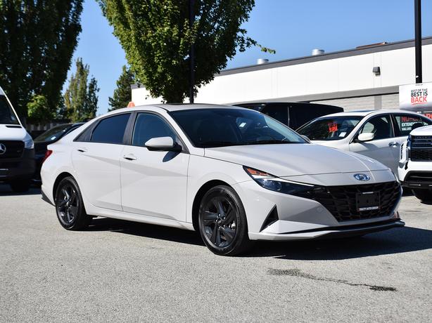 2023 Hyundai Elantra Preferred with Tech Package - Manager Demo, Navi image 6