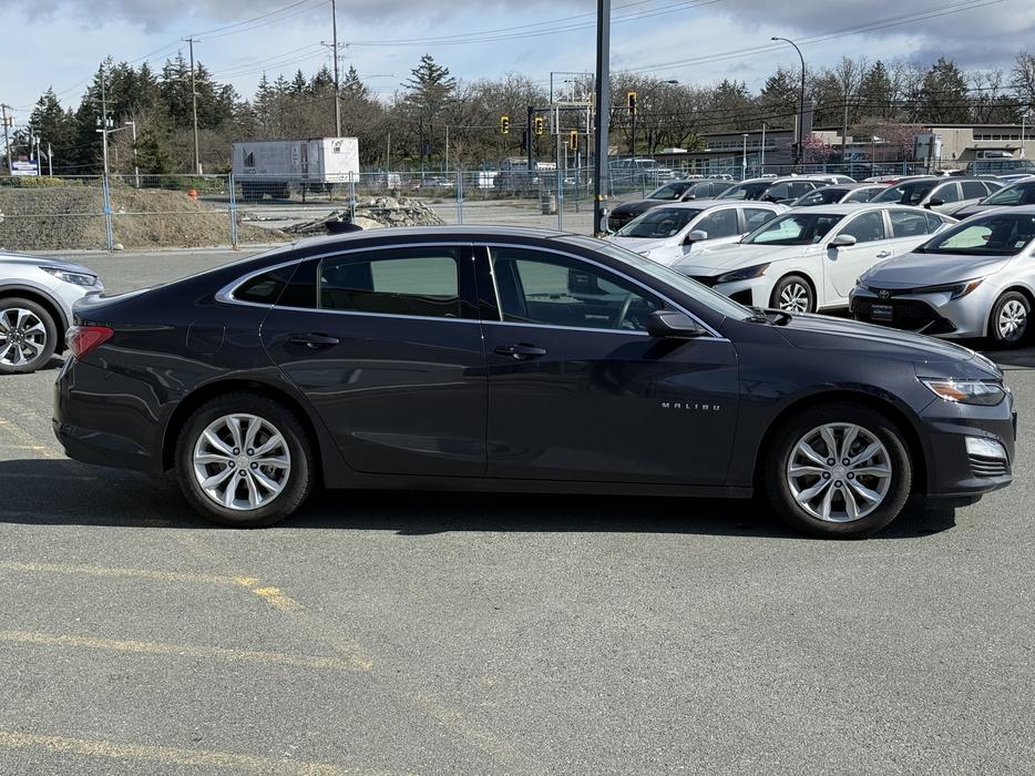 2022 Chevrolet Malibu LT - Auto Headlights, Backup Cam & Heated Seats display photo