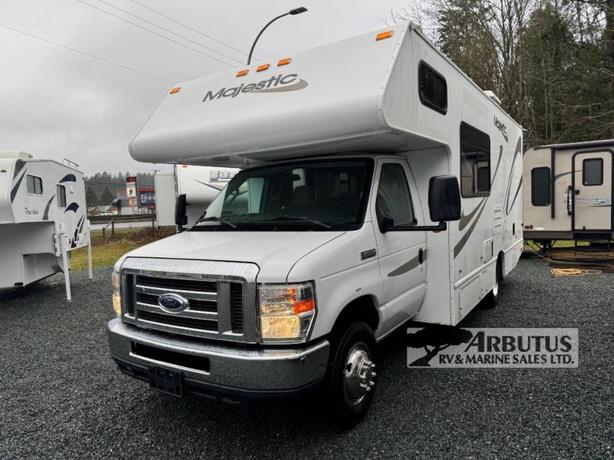 Used 2012 Thor Motor Coach Majestic 23A image 3