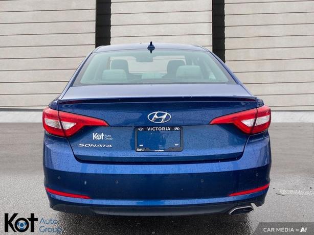2015 Hyundai Sonata 2.4L GLS - SPARE SET OF TIRES! PUSH-BUTTON STARTUP! BEST DEA image 5