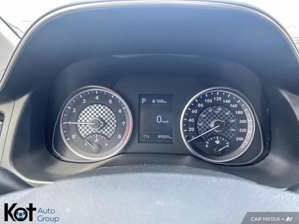 2019 Hyundai Elantra Preferred image 8