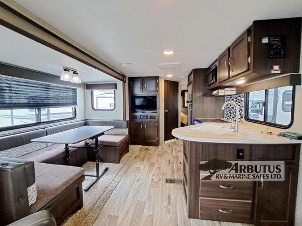 Used 2019 Keystone RV Springdale 258RLWE image 5