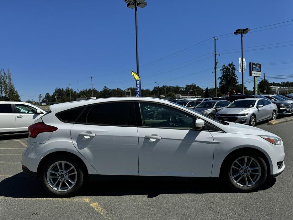 2017 Ford Focus SE FWD-SYNC/SiriusXM,Back Up Cam,A/C display photo