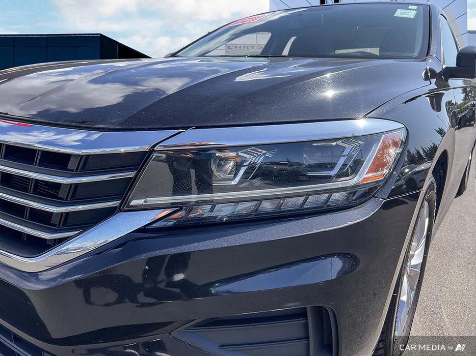 2020 Volkswagen Passat Comfortline | Low KM | No Reported Accidents! display photo