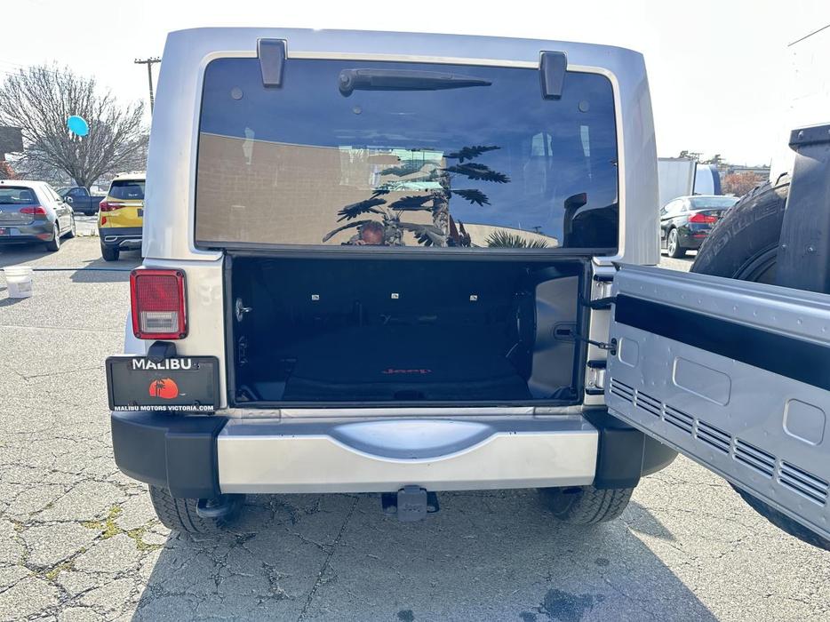 2012 Jeep Wrangler 4WD 4dr Altitude *Ltd Avail* display photo