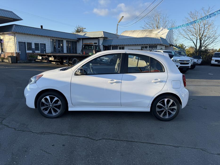 2015 Nissan Micra display photo