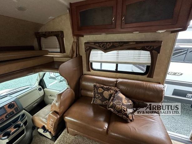 Used 2012 Jayco Greyhawk 31DS image 4